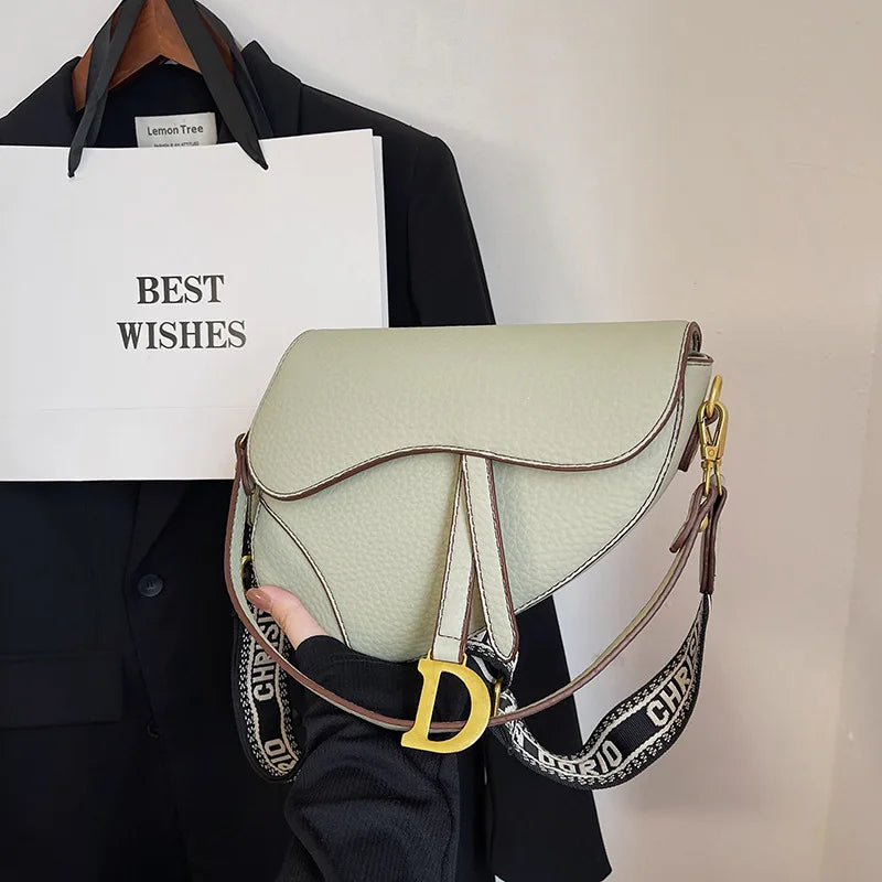 Fashionable and Trendy Women's Saddle Bag with Armpit Strap, 2025 Cross-border New Design, Exclusive and Casual Single Bag