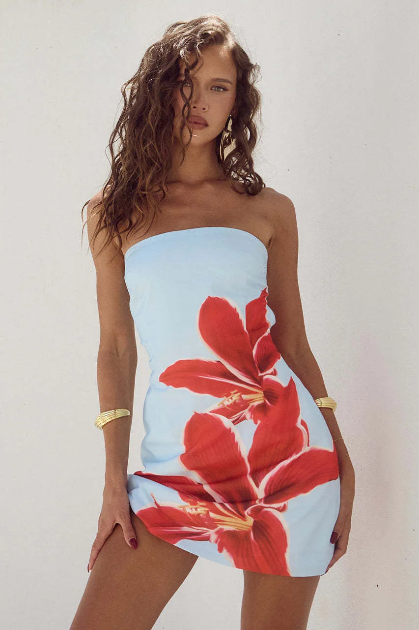 Sexy strapless floral print backless slim fit dress for women in summer 2025 comfortable and elegant beach vacation short skirt