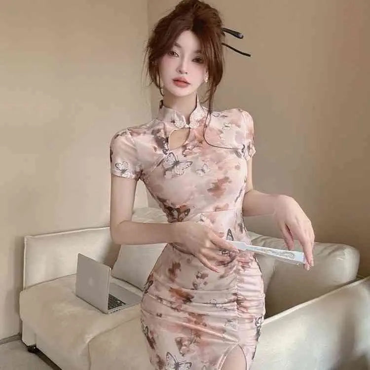 2025 Summer Women's Chinese-style Young Fashion Daily Slim-fit Lotus Leaf Edge Elegant Short-sleeved Cheongsam Dress