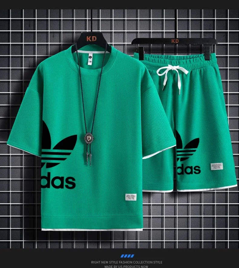 Summer 2025 New men's casual short-sleeved T-shirt and sports shorts 2-piece set, fashionable and breathable men's jogging suit