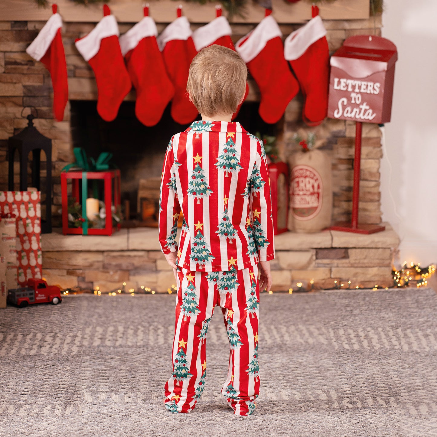 PatPat Christmas Family Matching Trees Print Stripes Long-sleeve Pajamas Sets