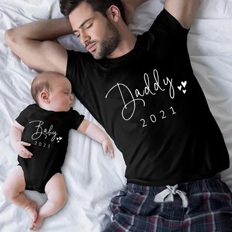 1Pc Daddy and Me Family Matching Clothes Daddy and Daddy's little Girl Tshirt Father Daughter Shirts Dad Daughter Girls Clothes