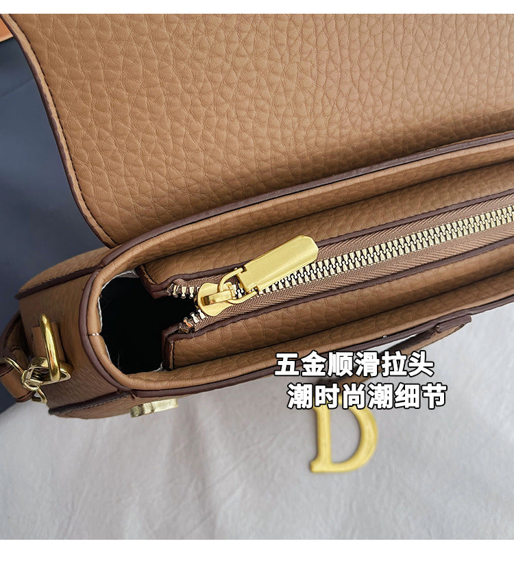 Fashionable and Trendy Women's Saddle Bag with Armpit Strap, 2025 Cross-border New Design, Exclusive and Casual Single Bag