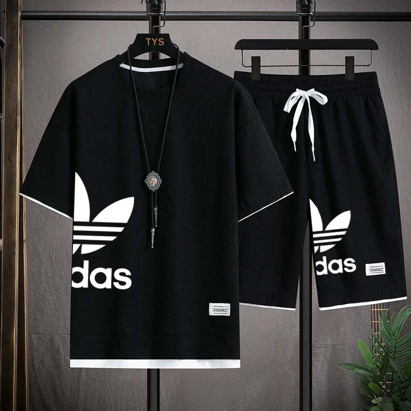 Summer 2025 New men's casual short-sleeved T-shirt and sports shorts 2-piece set, fashionable and breathable men's jogging suit