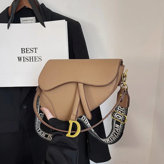 Fashionable and Trendy Women's Saddle Bag with Armpit Strap, 2025 Cross-border New Design, Exclusive and Casual Single Bag