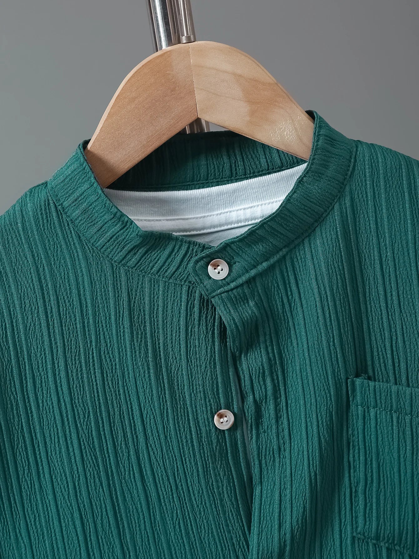 Boys' Textured Fabric Round Neck Shorts Shirt Short-Sleeved Suit