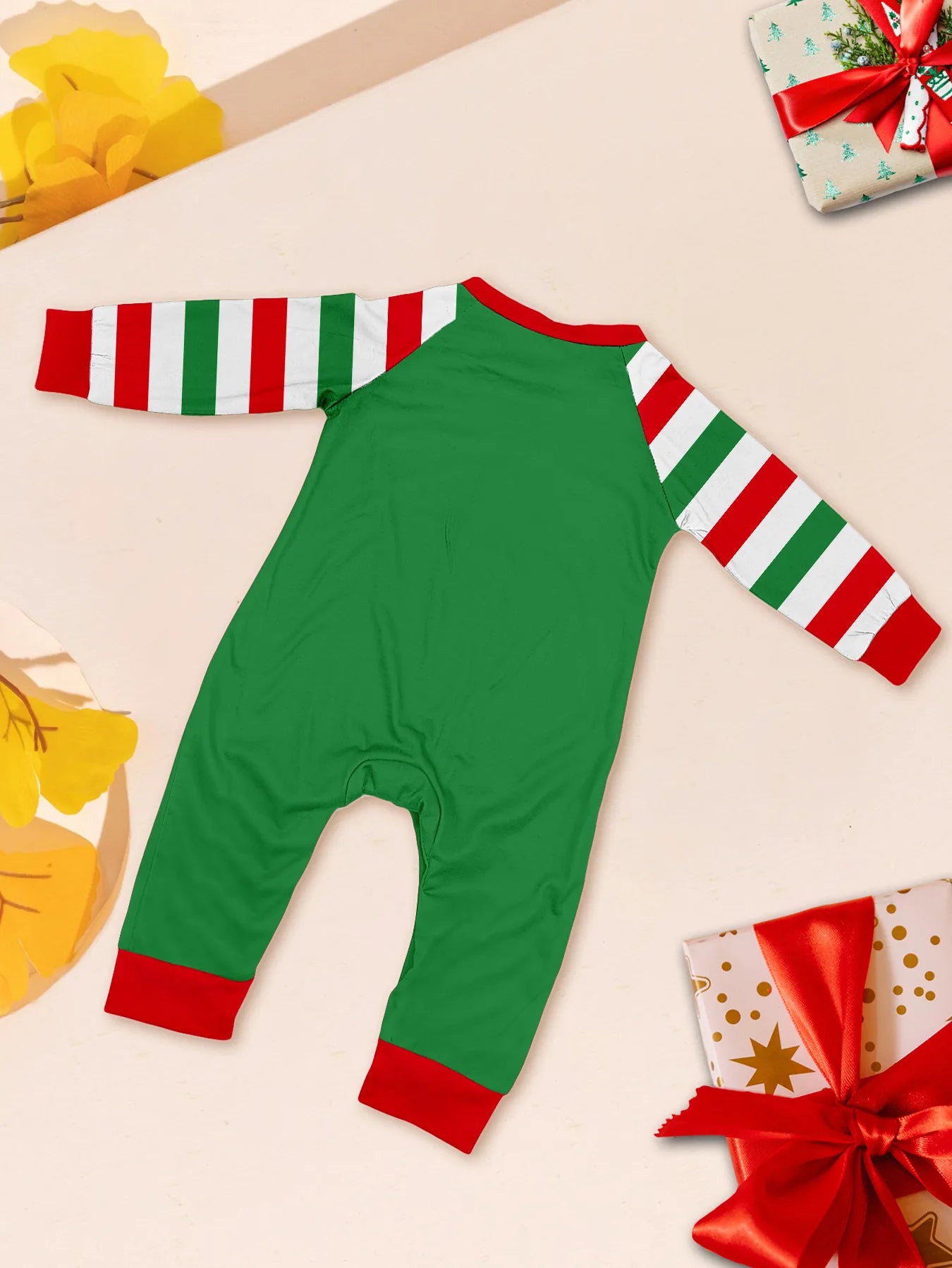 Europe and the United States 2024 new Santa Claus stripes Christmas family home clothing pajamas new set
