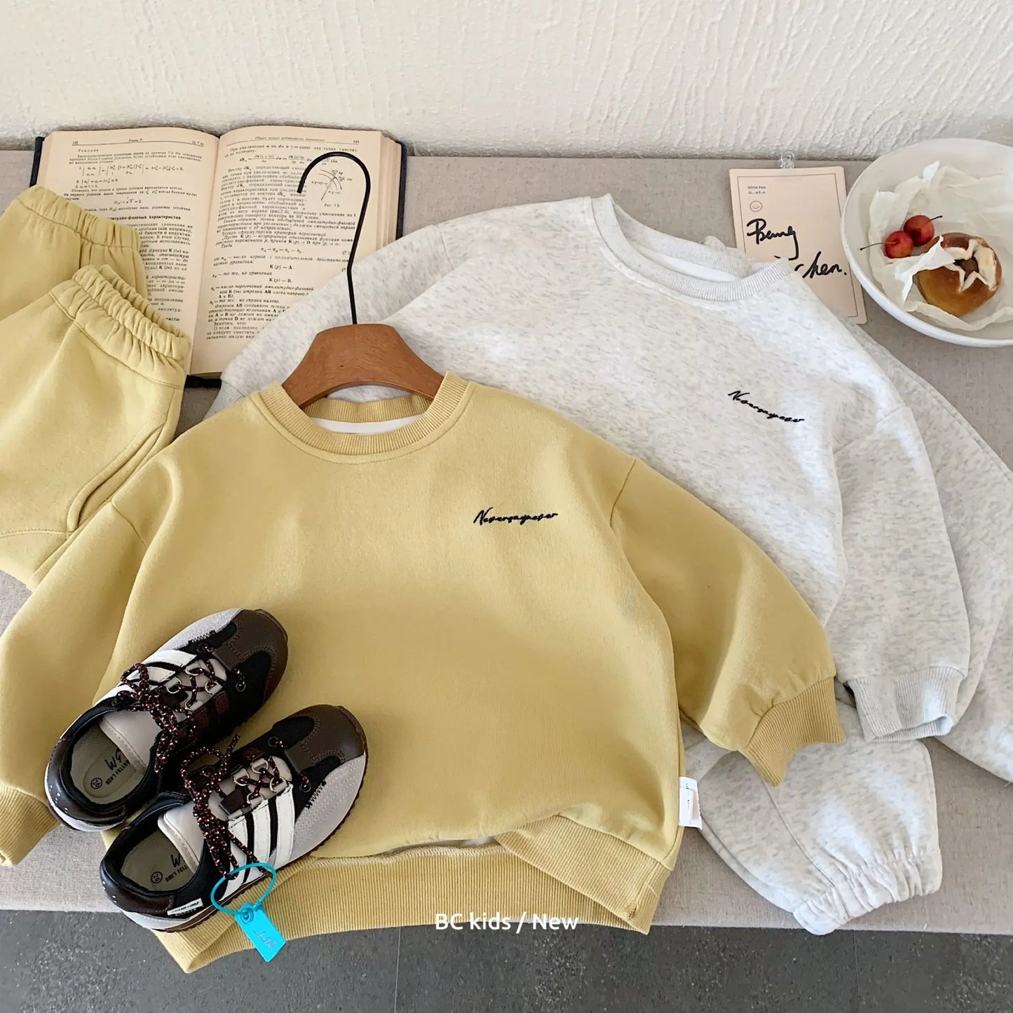 Toddler Boys Autumn Sweatshirt Sets Letter Embroidery Top+Elastic Waist Pant Kids Baby Boys Sets Solid 1-8Y Boys Two-piece Suit