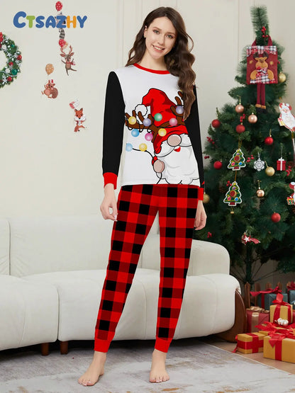European and American family Christmas parent-child clothing, 2025 new autumn and winter cartoon round-neck family vacation set