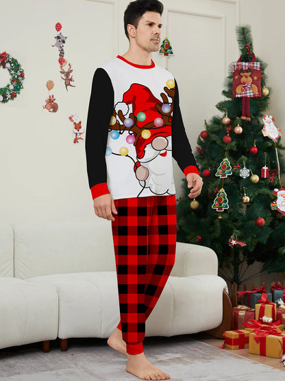 European and American family Christmas parent-child clothing, 2025 new autumn and winter cartoon round-neck family vacation set