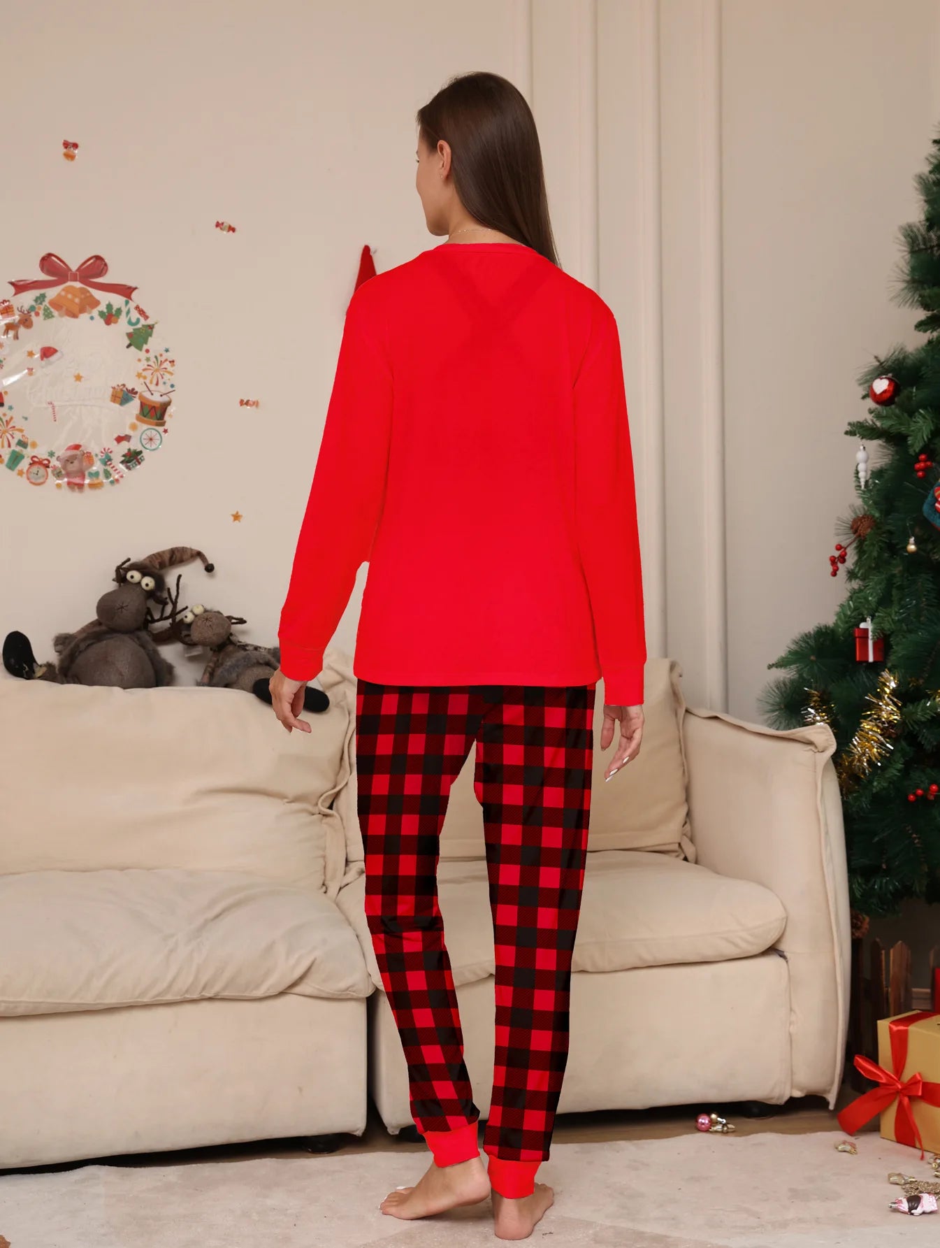 2024 Christmas Family set Dad Mom Kids pajamas set top + pants 2 sets baby crawling suit Pet dog clothes home wear