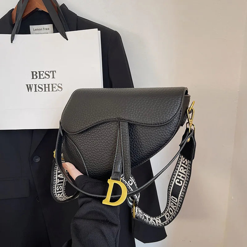 Fashionable and Trendy Women's Saddle Bag with Armpit Strap, 2025 Cross-border New Design, Exclusive and Casual Single Bag