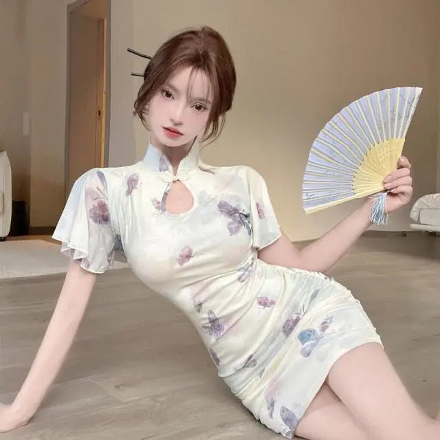 2025 Summer Women's Chinese-style Young Fashion Daily Slim-fit Lotus Leaf Edge Elegant Short-sleeved Cheongsam Dress