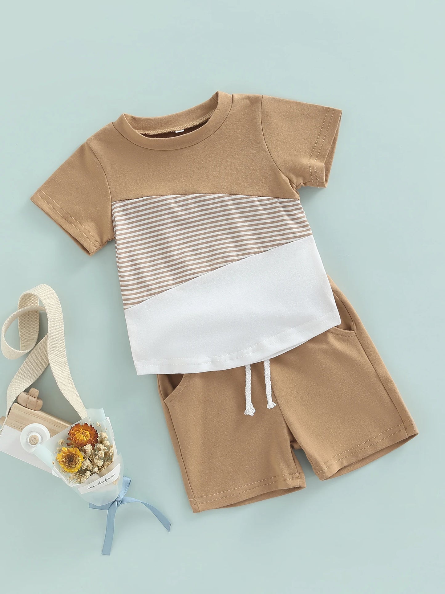 Child s Summer Ensemble Vibrant Round Neck Tee and Comfy Elastic Waist Shorts with Pockets - 2-Piece Set