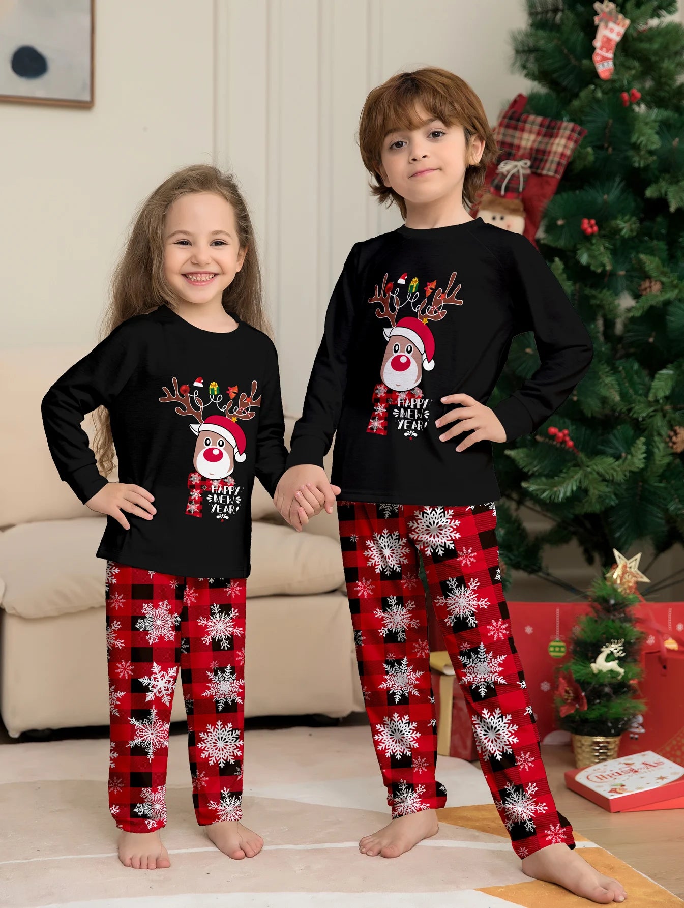 2024 Baby Boys Girls Winter Clothes Mother And Daughter Dad Sleepwear Printed Pajamas Set Family Christmas Matching Outfit