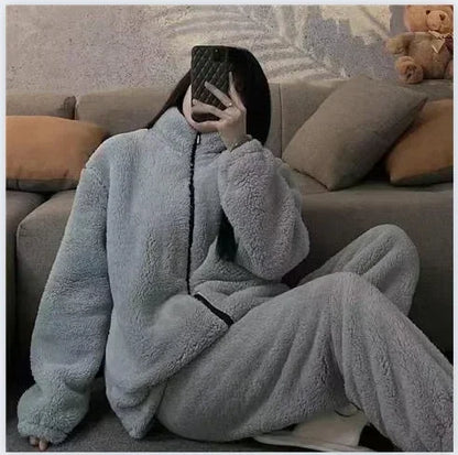 Winter Pajamas Women Coral Fleece Homewear Suit Couple Long Pijama Men Thickened Velvet Warm Soft Comfortable Pajamas Set