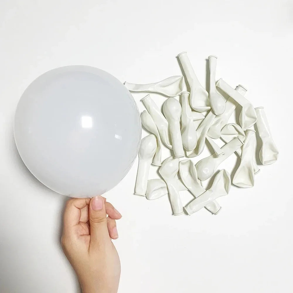 Christmas Balloons Garland Kit White Red Confetti Balloon Arch Christmas Candy Cane Foil Balloon Decoration Xmas New Year Party