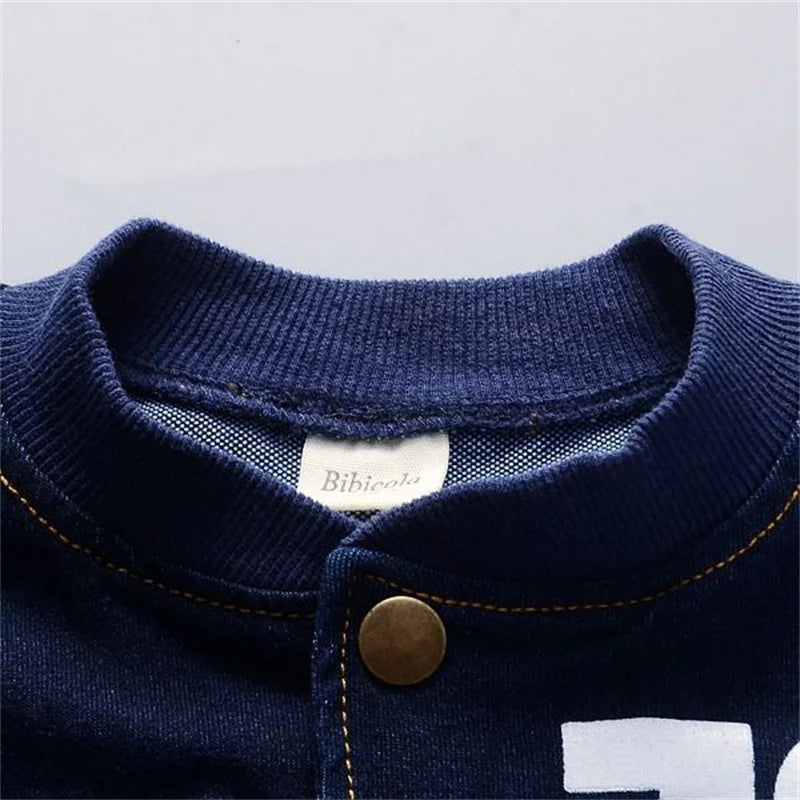 Spring and autumn toddler boy 76 decorative printed coat+elastic jeans suit fashion Joker.