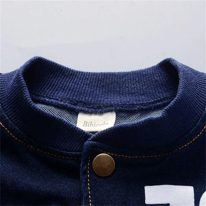 Spring and autumn toddler boy 76 decorative printed coat+elastic jeans suit fashion Joker.