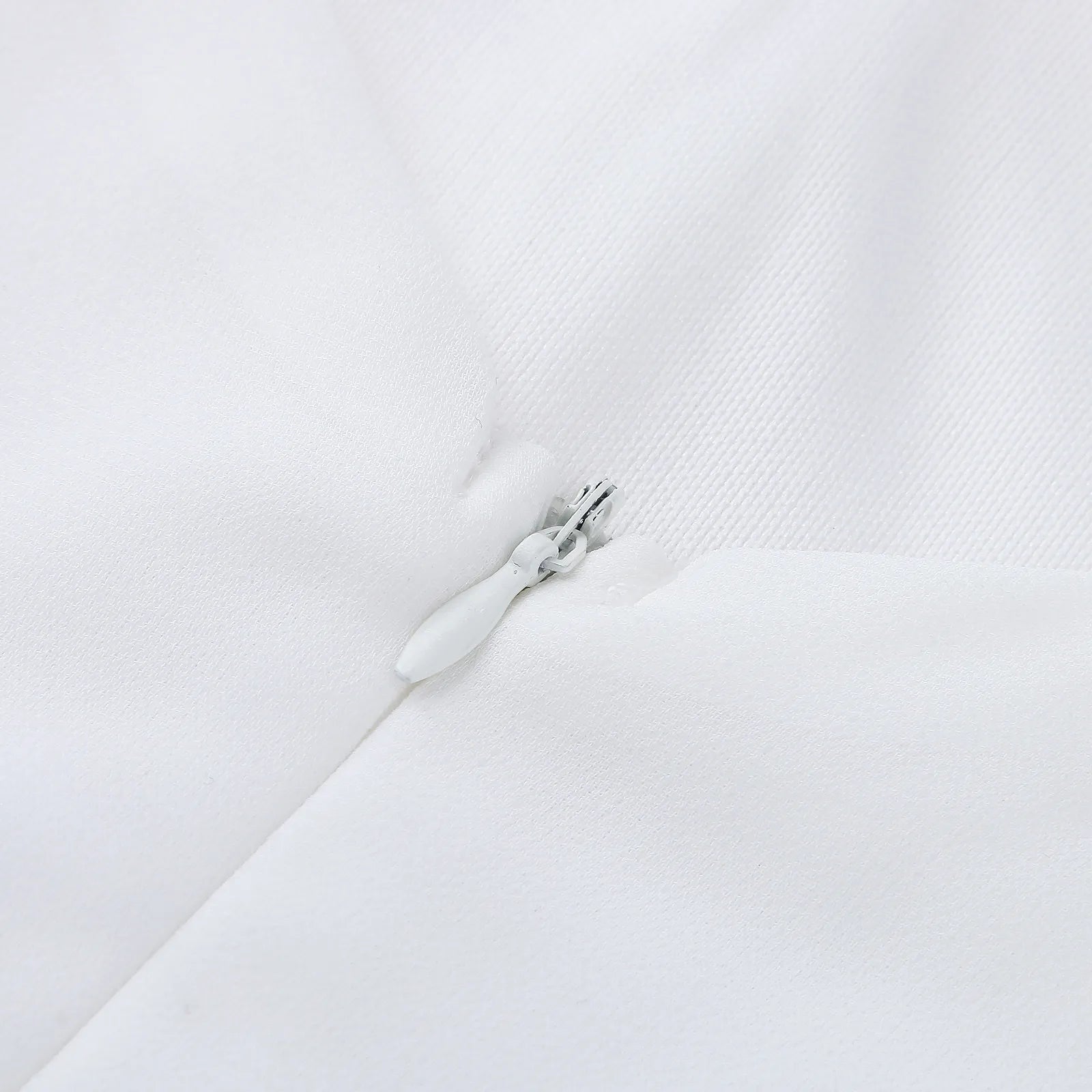 Romantic Sweetheart Beading Spaghetti Straps A-Line Wedding Long Dress 2025 Solid One-Line Skirt Princess Bridal Gown Customized